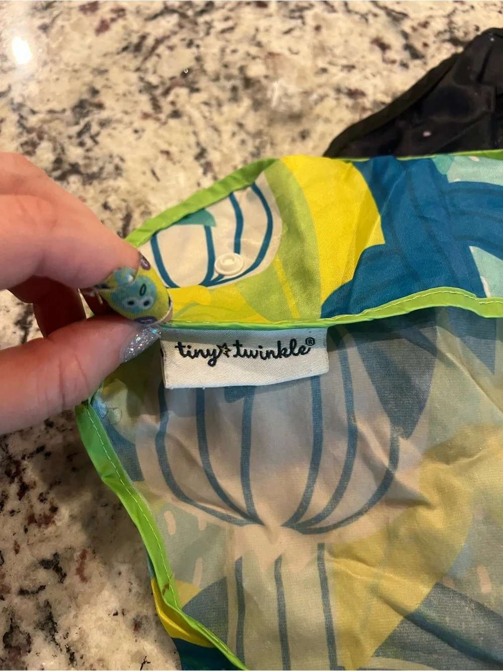 2 Tiny Twinkle travel bibs and 1 art smock